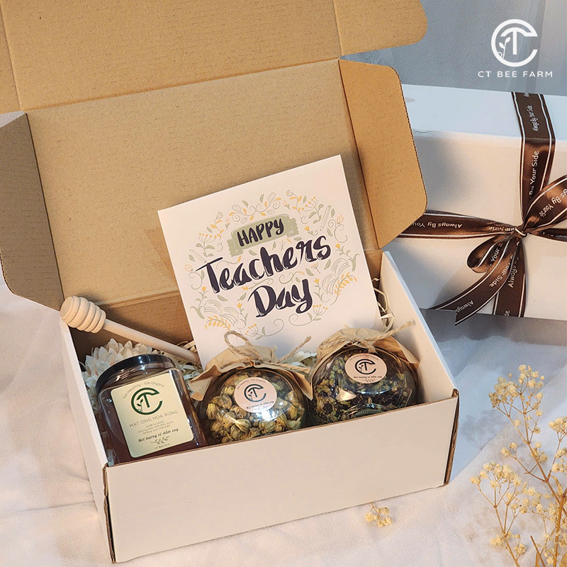 Set quà tặng 20/11 tặng thầy cô ngày nhà giáo Việt Nam Set quà tặng 20/11 tặng thầy cô ngày nhà giáo Việt Nam